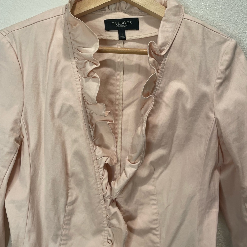 Talbots Pink Ruffle Blazer Size 4 - Picture 2 of 6